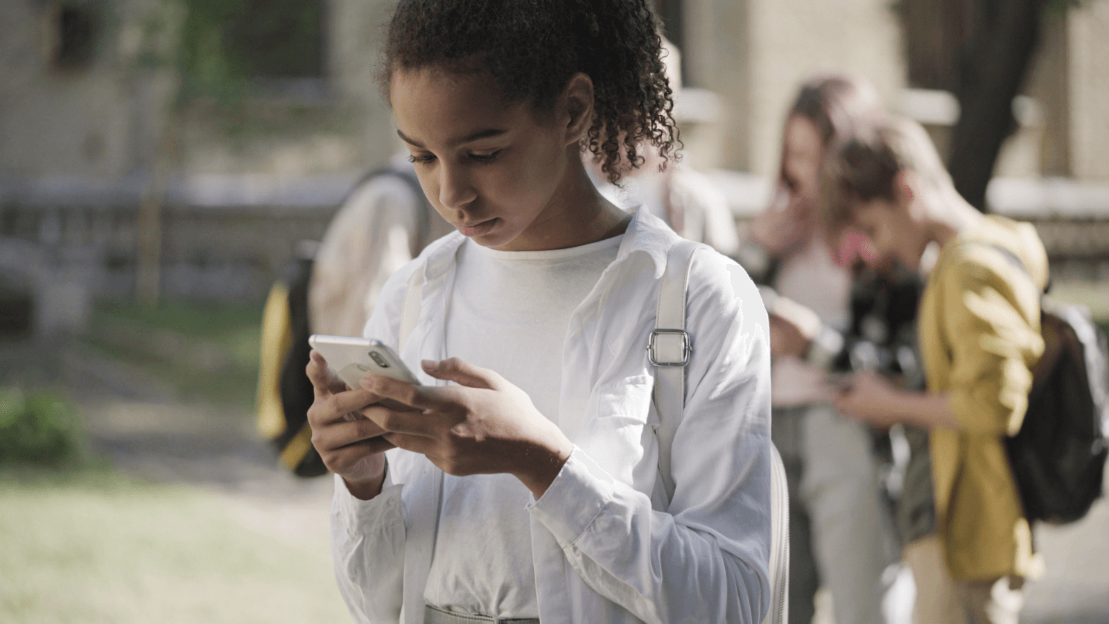Helping families affected by<div><i>social media harm</i></div> mobile picture