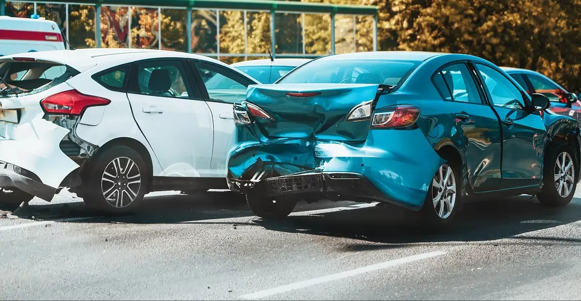 We protect <br class="md:hidden"/> you after<br />
<i>
car accidents
</i> mobile picture